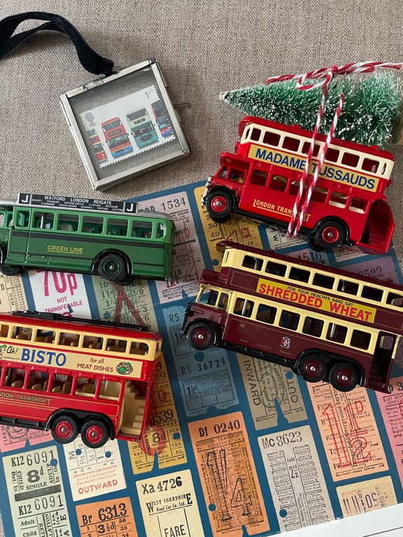 Vintage die cast RED BUS (madame Tussauds) die cast CHRISTMAS decoration