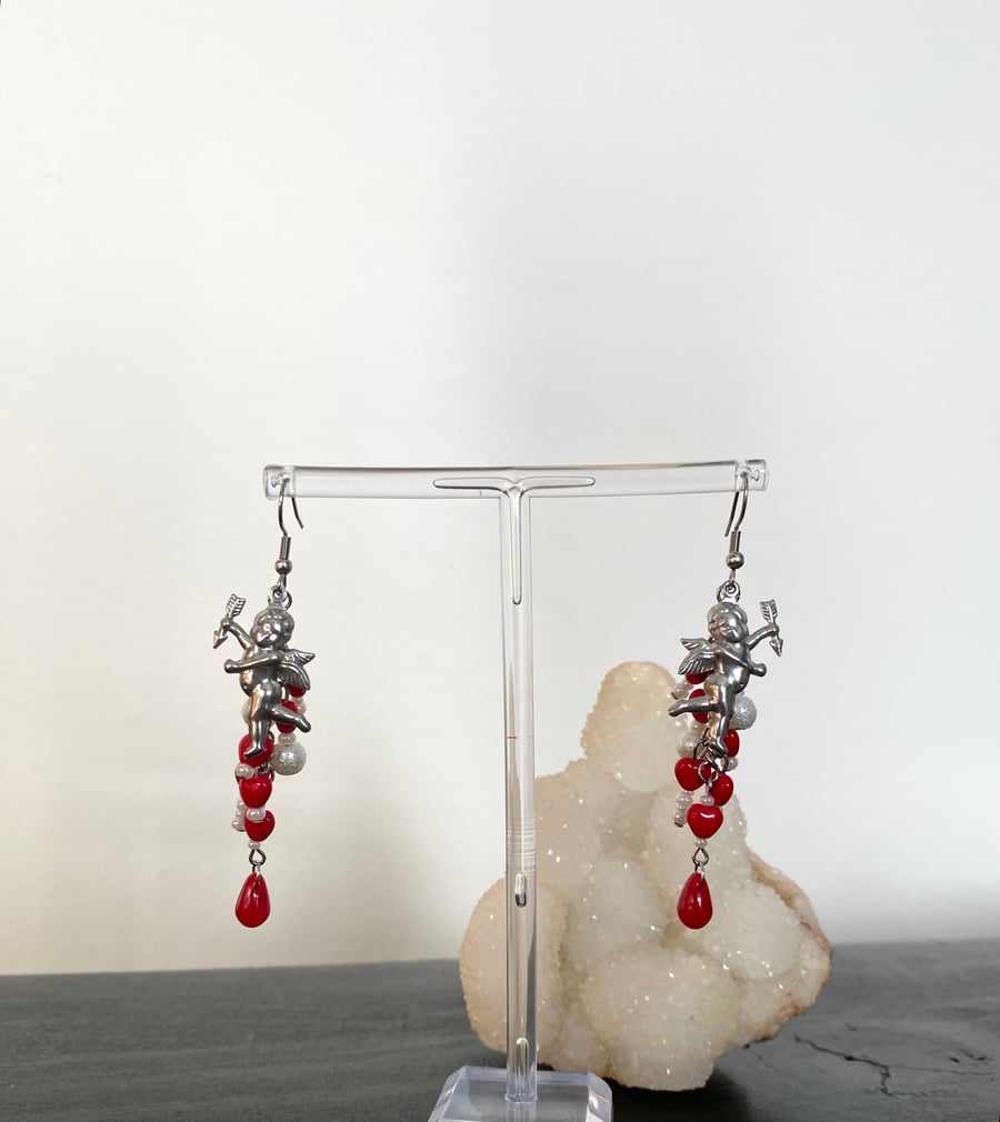 Vivi - Cherub and Hearts Earrings 