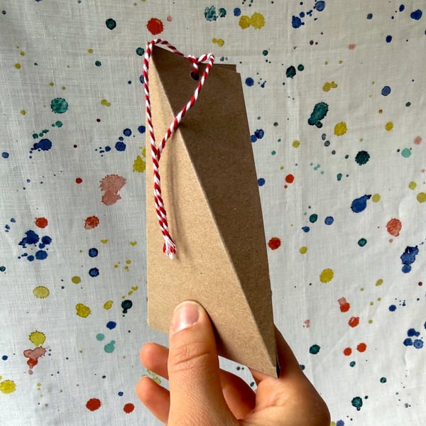 Triangular Kraft Card Gift Box - Old Stock - Super Seconds