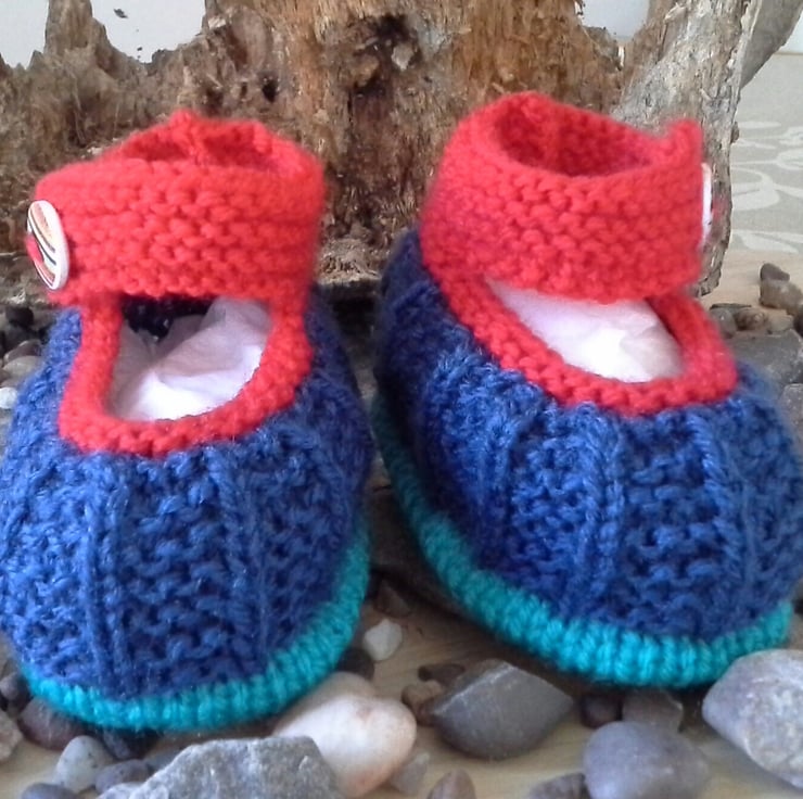 Crosia Qureshia Design Baby Shoes Gender Neutral Hand Knitted Baby