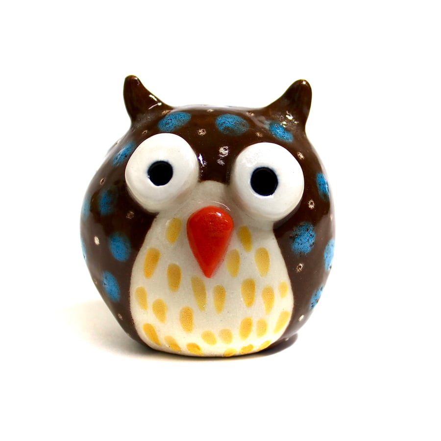 LITTLE BROWN CERAMIC OWL
