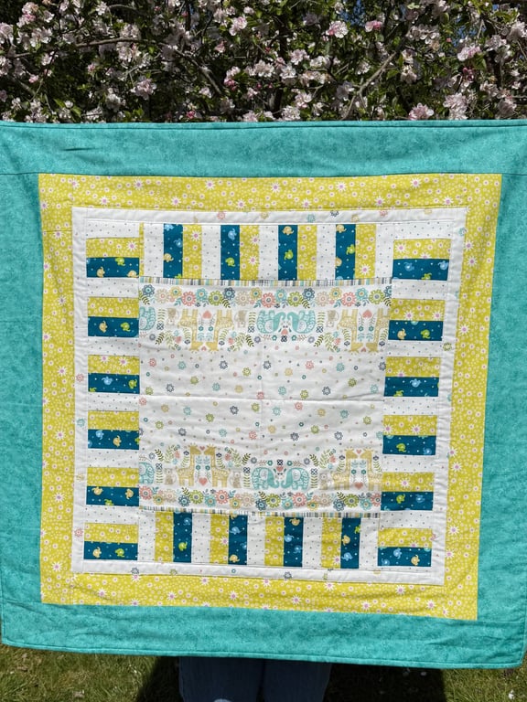 Patchwork quilt, baby play-mat