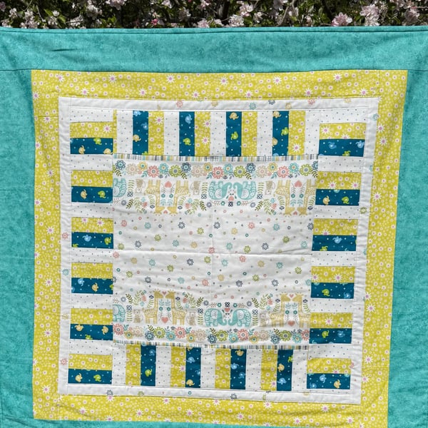 Patchwork quilt, baby play-mat