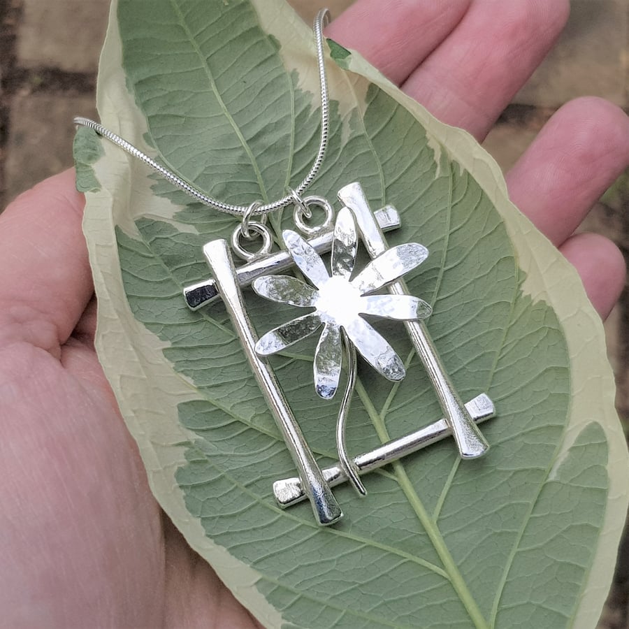 Sterling Silver Single Flower Pendant Necklace