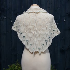 White Jacob wool shawl with dragonflies depicted in glass beads - design LF199