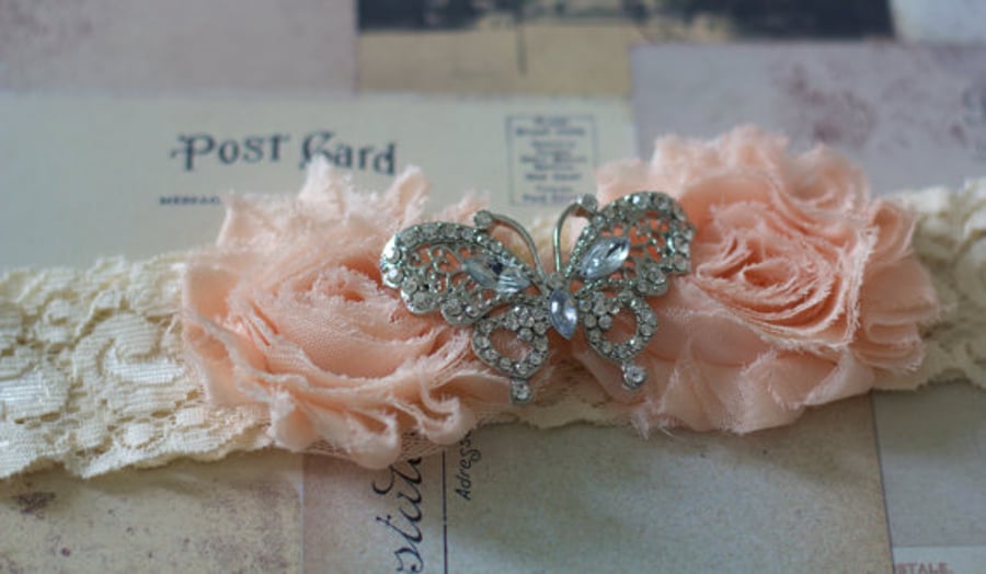 MADDI: Butterfly Peach Wedding Garter. Ivory Lace. 