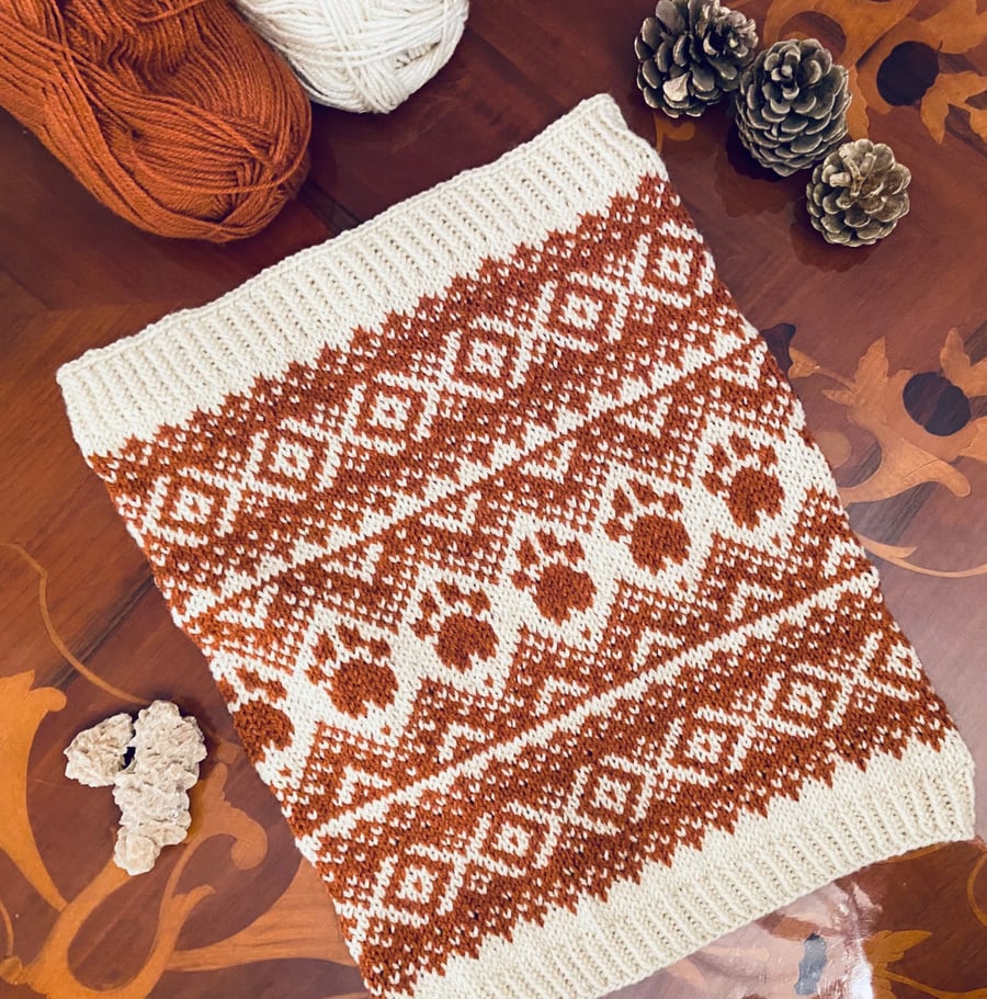 Hand Knit Paw Print Cowl