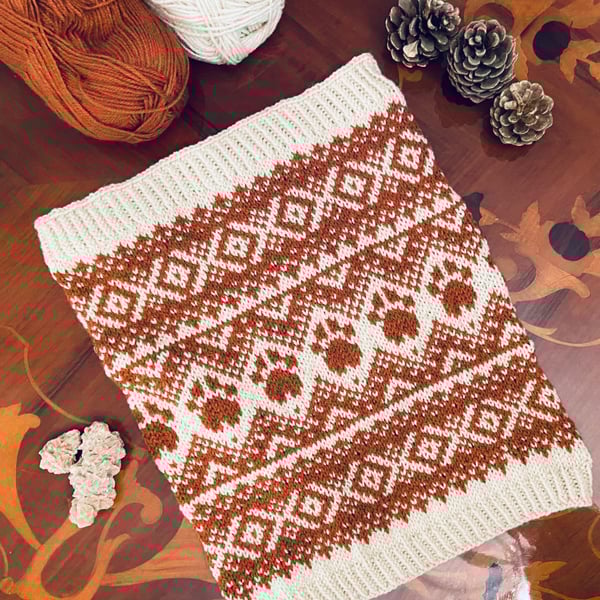 Hand Knit Paw Print Cowl