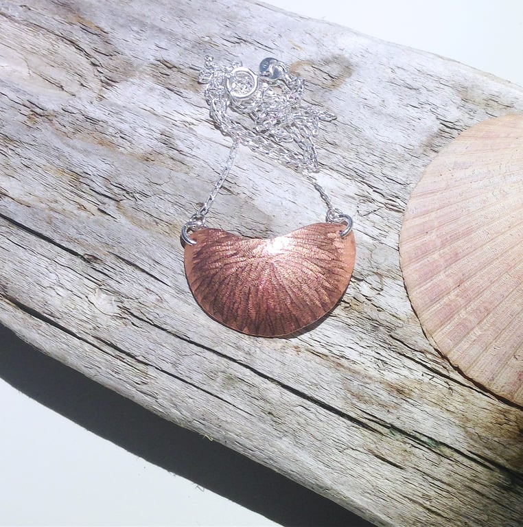 Hammered Copper Pendant UK Free Post - UK Free Post