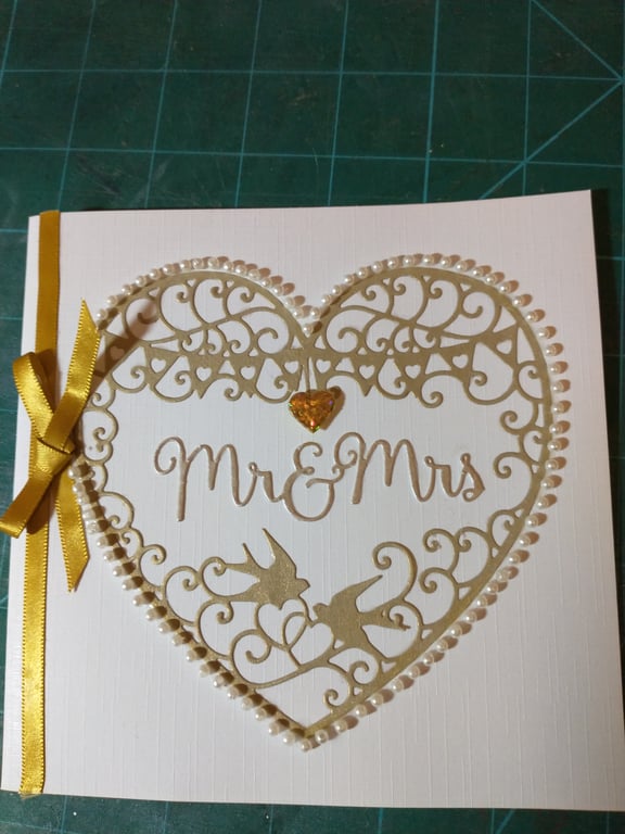 Mr & Mrs wedding card