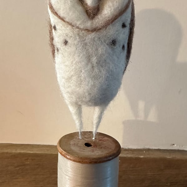 Owl on a bobbin 