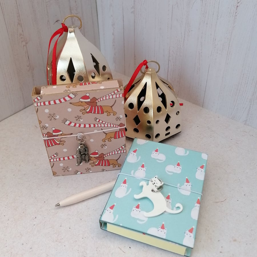 Christmas Cats and Dogs Mini Stickynote notebooks