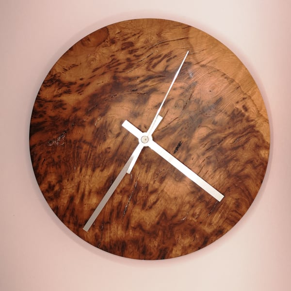 Oak Burr Clock