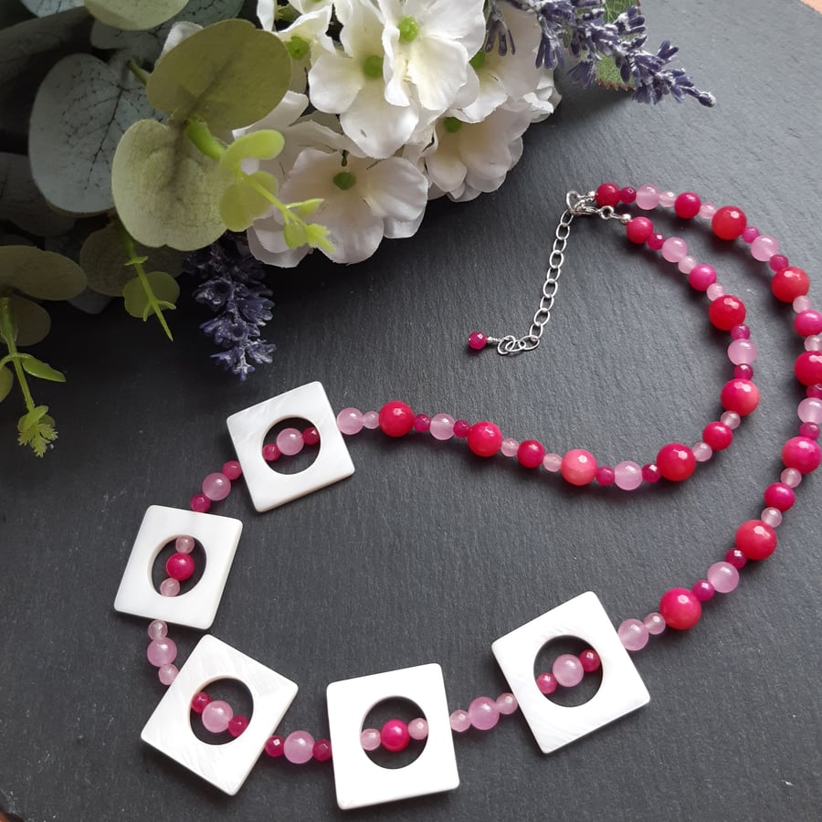 Sterling Silver Mother of Pearl Shell Necklace With Pink quartz 