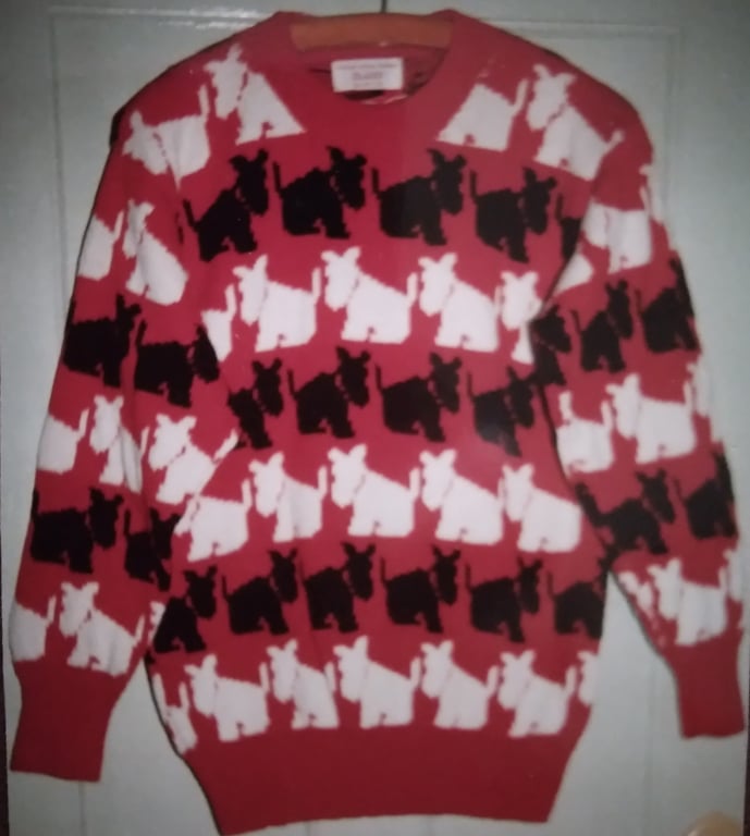 Scottie dog jumper made to measure in your choice of colours