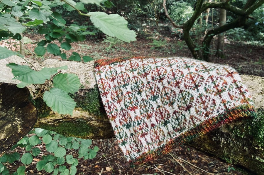 Hand knitted leaf cowl 