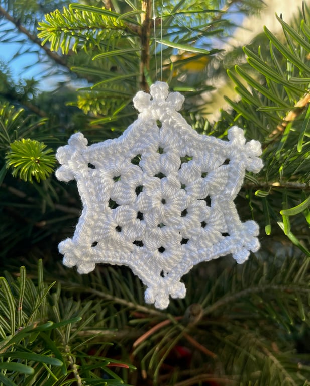  crochet snowflakes set of 3 