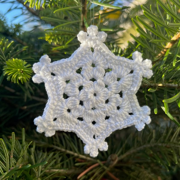  crochet snowflakes set of 3 
