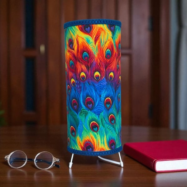 Peacock Feather Table Lamp - 39cm Tall