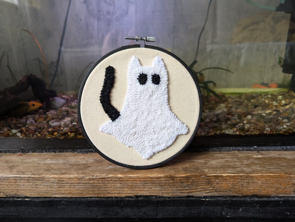 Ghost Cat Halloween wall hanging 