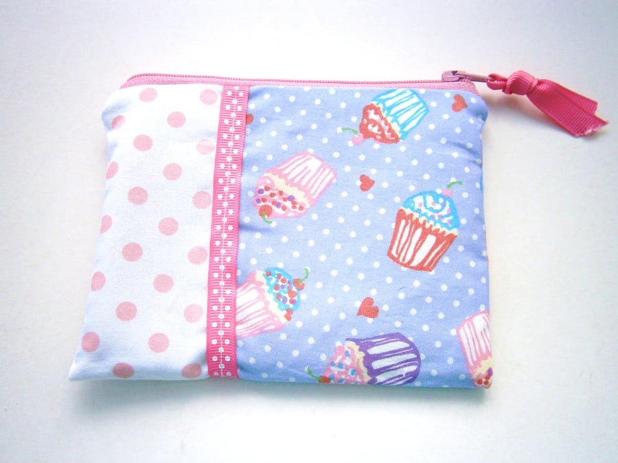 Cute Little Cupcakes Purse