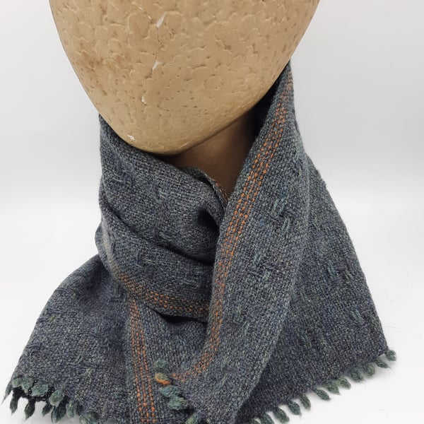 Lush two-tone textured lambswool scarf – Lavender grey