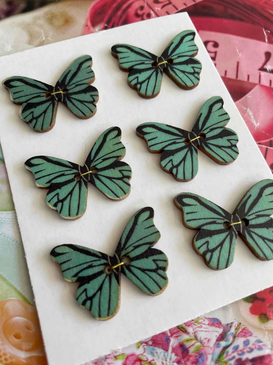 6 Butterfly Buttons - in blue