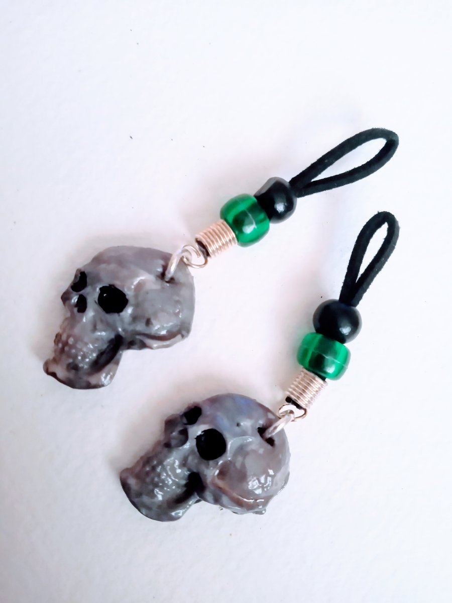 Nipple Clamp Noose The dead skull