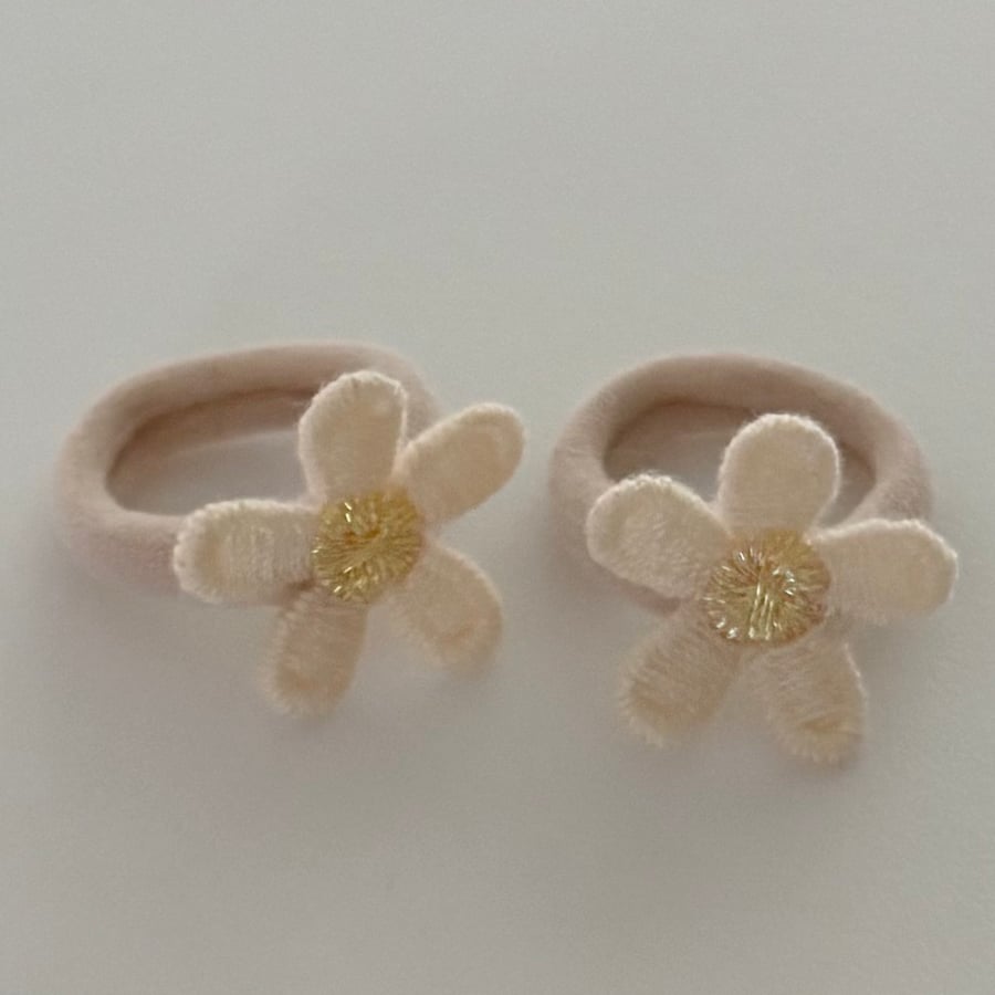 Mini Cream sparkle flower Hair bobbles 