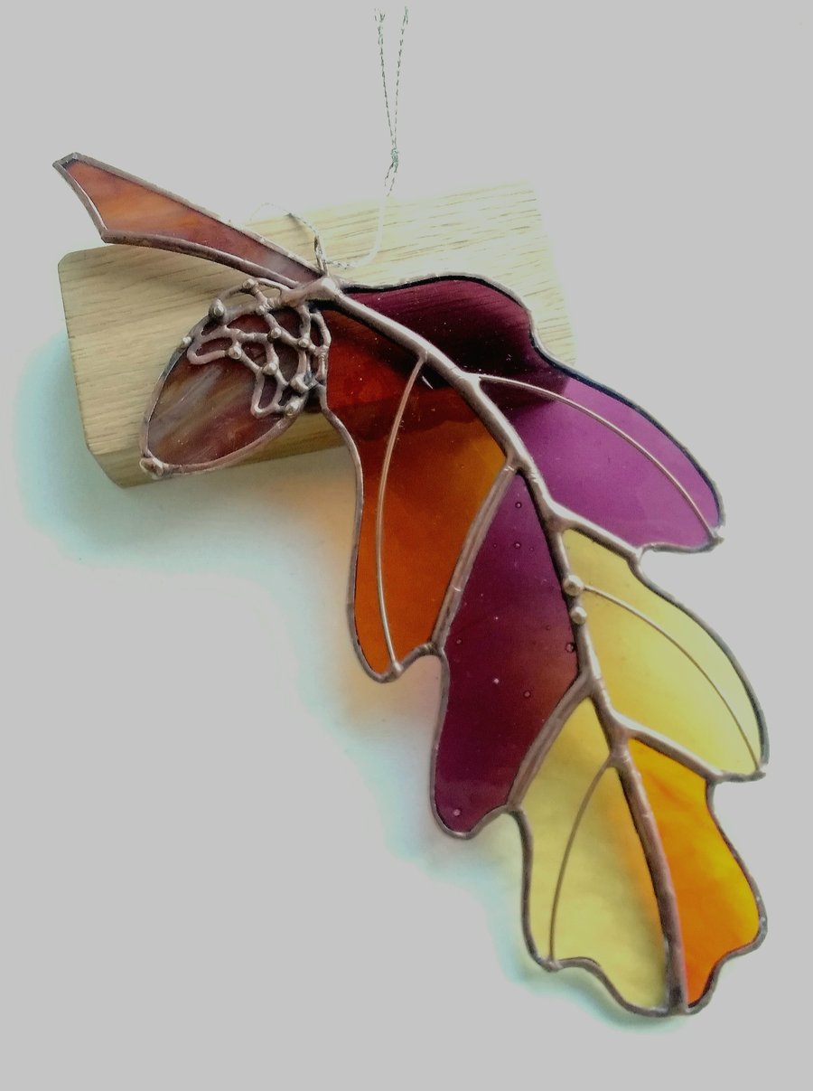 Stained Glass Oak Leaf - Amber