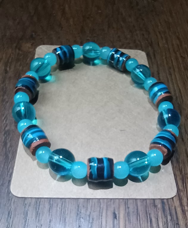 "Reef" - Stretchy beaded bracelet (turquoise & black)