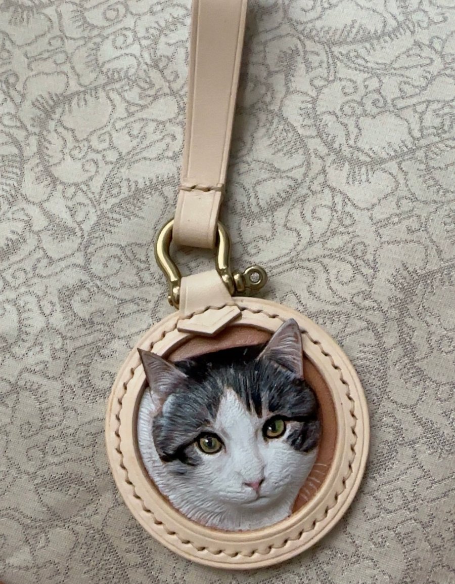 Engraved cat dog painting tag as accessories for tote bag 