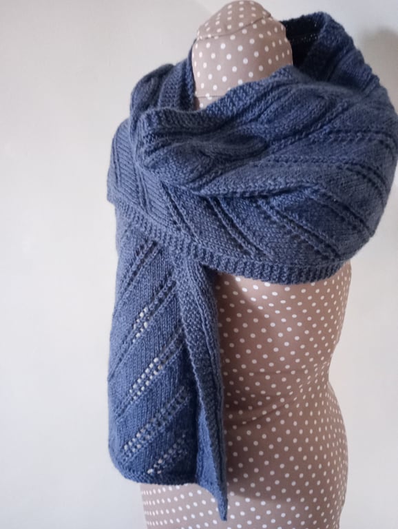 Dark Moon - Hand knitted scarf with lace and cabled detail