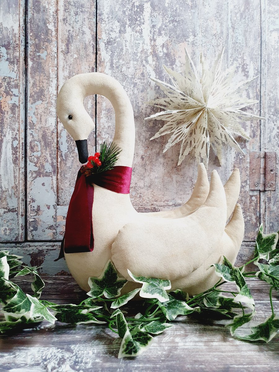 Large Swan Christmas Decoration