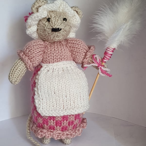 Susan  a Hand Knitted Mouse 