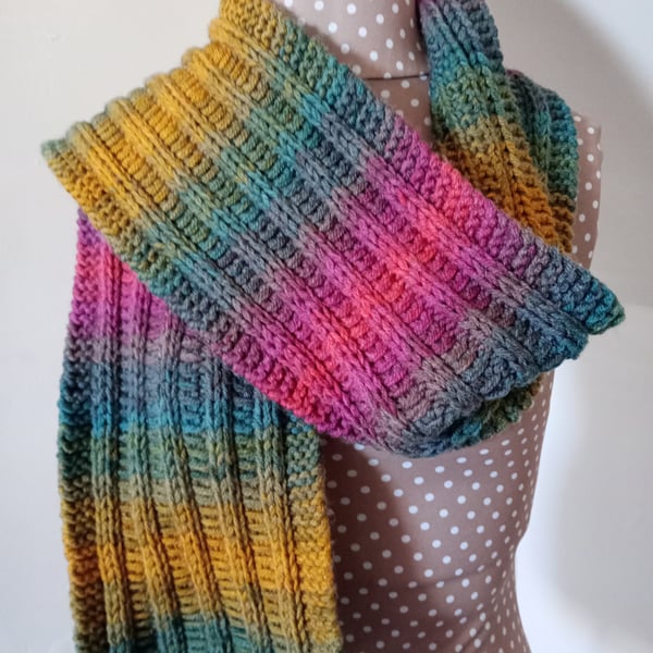 Kings and Queens - Hand knitted scarf with interesting laddered detail