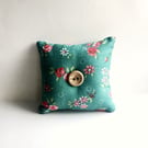 Flower Design Wrist Pin Cushion. Made in U.K