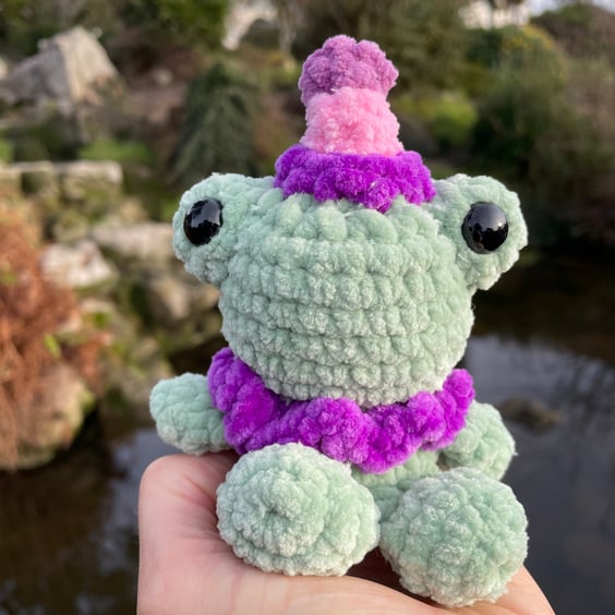Handmade Crochet Birthday Frog Plushie: Soft Chenille Yarn