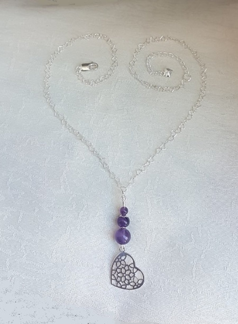 Gorgeous Amethyst Bead, Heart Charm & Chain Necklace.