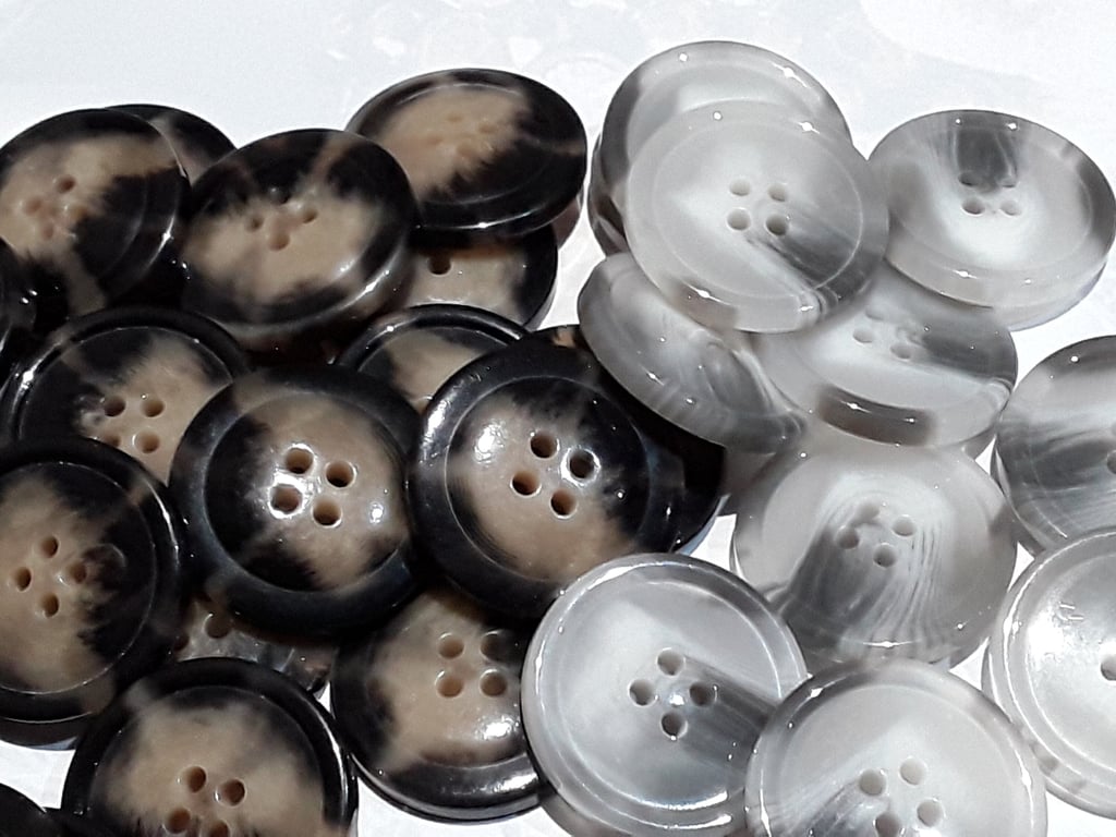 25mm 1" Polyester HORN Buttons TTS & GREY