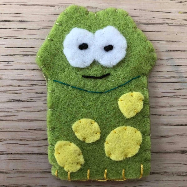 Frog Felt Finger Puppet easy to post gift
