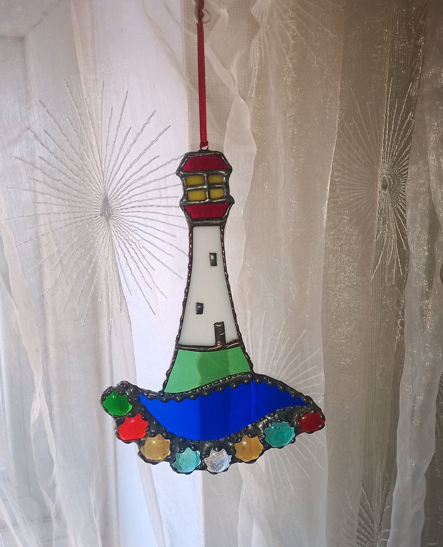 Red Sun & Glass Nugget Sun Catcher Red Sun & Glass Nugget Sun Catcher