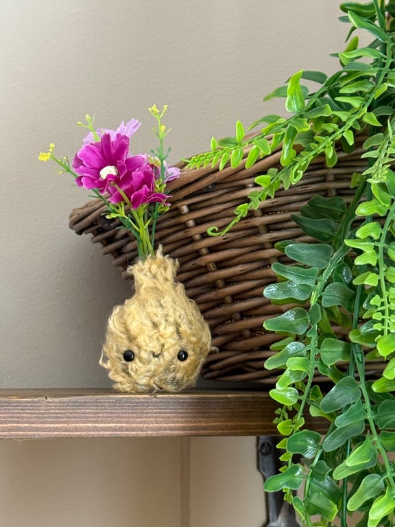 Mini Bouquet Mandrake Purple