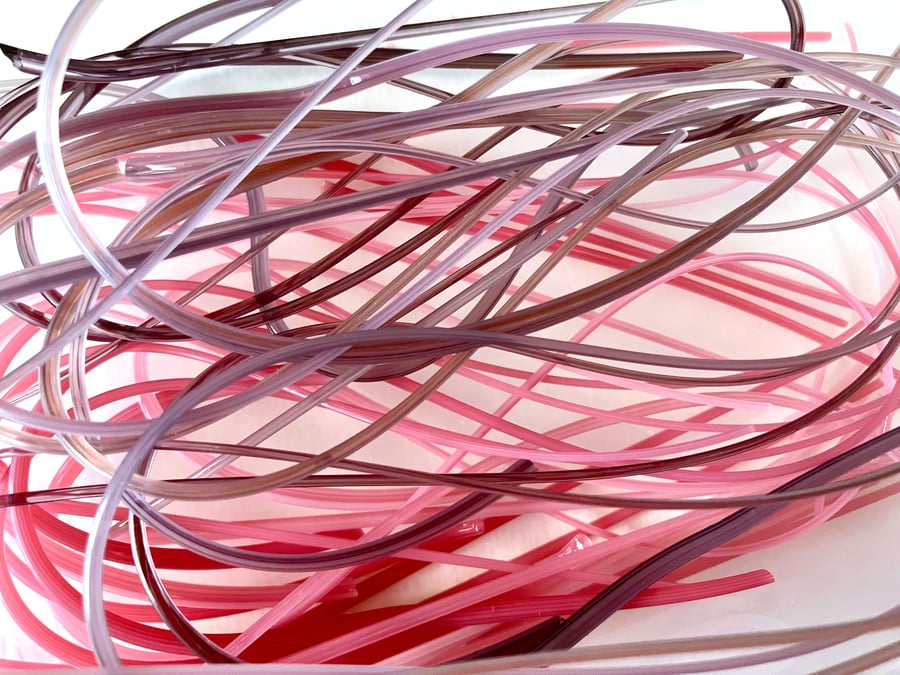 50g Pink and Purple Bullseye 90coe glass Vitrigraph stringers