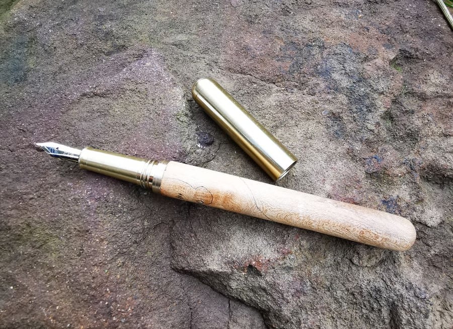 handturned fountain pen