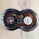 Cogs, gears, dials Bits n Bobs Tray