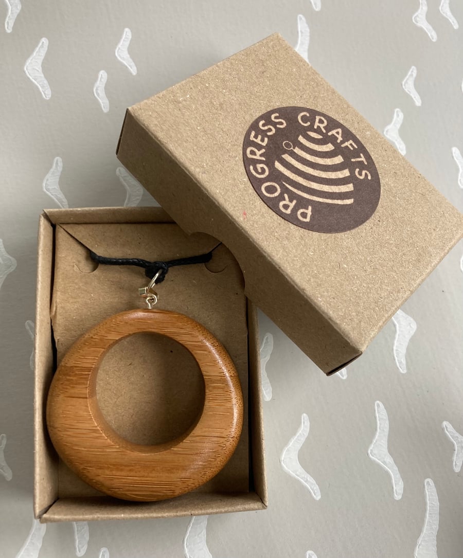 Laminated bamboo pendant