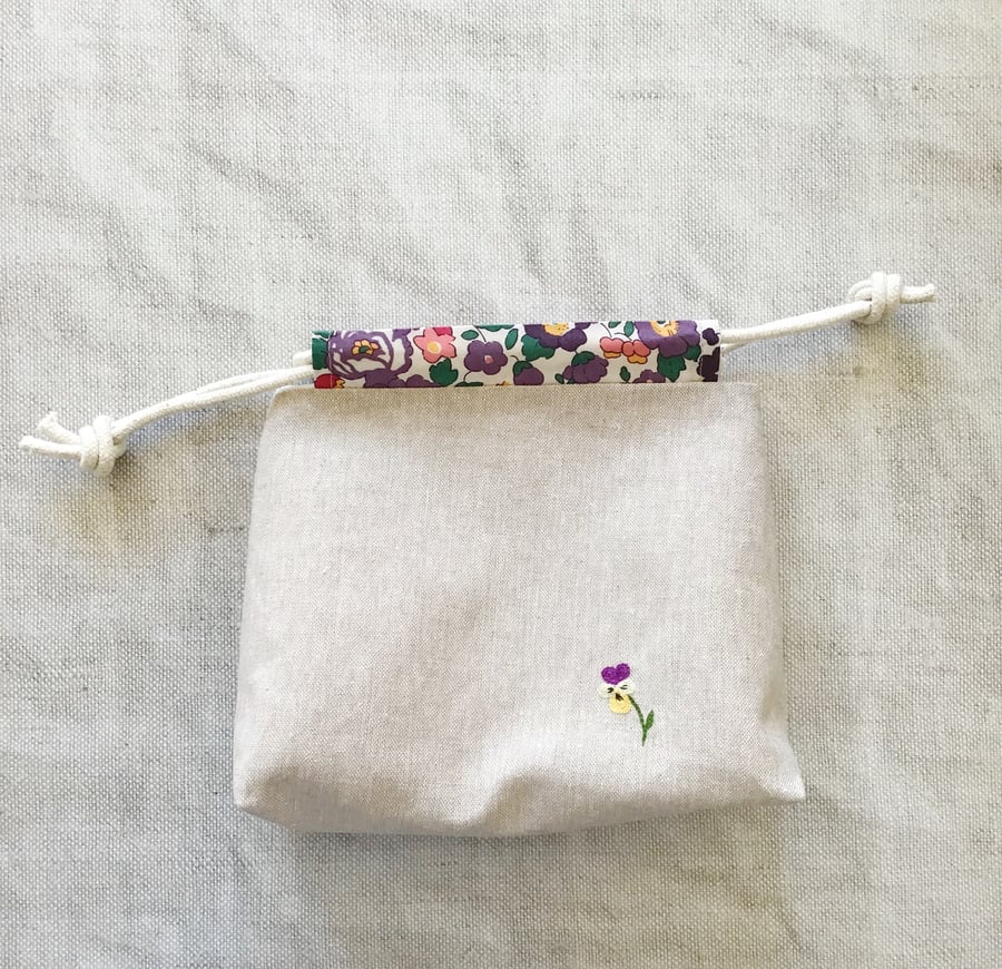 Embroidered Flower Project Bag