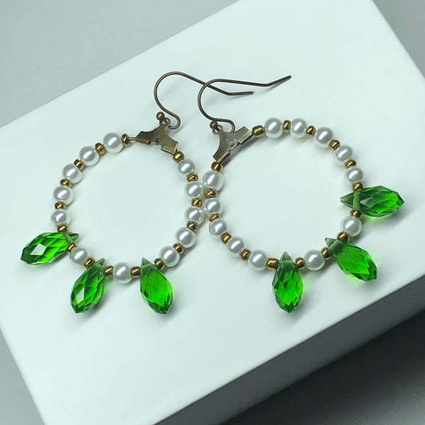 Green crystal white pearl hoop earrings 