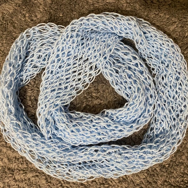  knitted infinity scarf